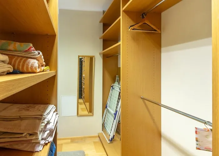 Private Entry Apartment